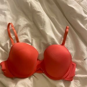 Bra 34C